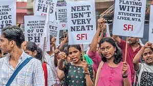 धक्कादायक: नीट चा पेपर एनटीए मधूनच फुटला?