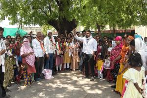राष्ट्रवादीचा यवतमाळ जिल्हाधिकारी कार्यालयावर मोर्चा                  लाडकी बहीण योजनेतील वंचित महिलांच्या हक्कासाठी राष्ट्रवादी युवती काँग्रेस चा संबंधित मंत्र्यांच्या निवास्थानी मोर्चाचा इशारा