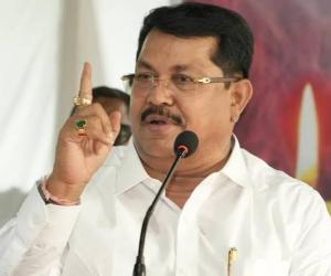ओबीसी नेते आक्रमक, थेट दिल्लीत आंदोलनाचा इशारा