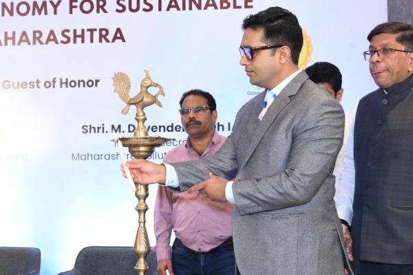 पुढील भविष्यात पर्यावरण क्षेत्रात पुनर्चक्रीत अर्थव्यवस्था ( circular economy) महत्वपूर्ण भूमिका बजावेल.. महाराष्ट्र प्रदूषण नियंत्रण मंडळाचे सदस्य सचिव एम देवेंदर सिंह यांचे प्रतिपादन ...
