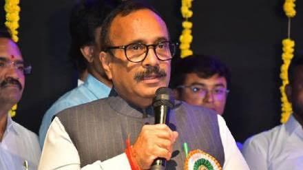 मंत्र्याचा भाऊ, पुतन्याला एका गटाकडून मारहाणसंभाजीनगरच्या बिडकीन हद्दीतील घटना; जखमी पुतण्याला संभाजीनगरला हलवले
